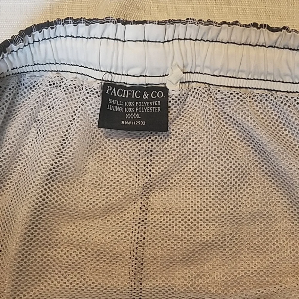 Teens/ Boys swimsuit PACIFIC & CO SIZE XXXL